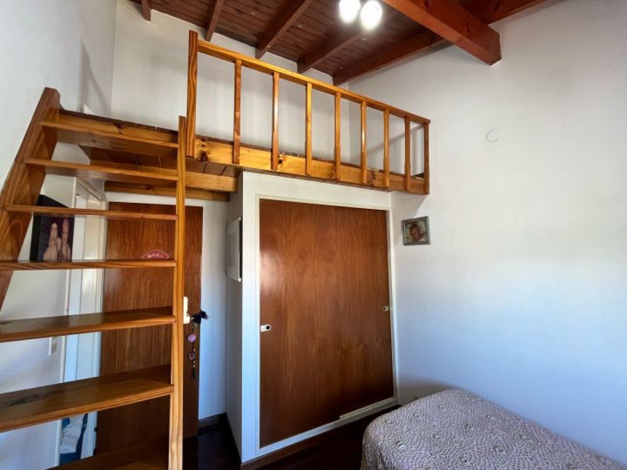 VENTA TRIPLEX PARQUE AVELLANEDA 5 AMBIENTES CON PATIO/ APTO CREDITO