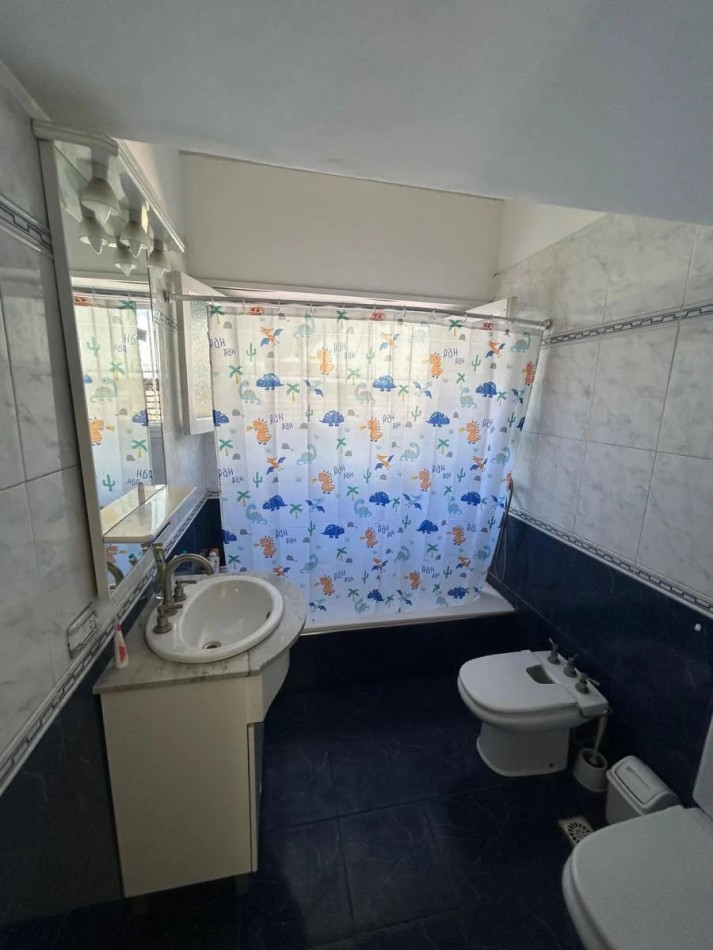 Venta Casa La Lucila 5 ambientes