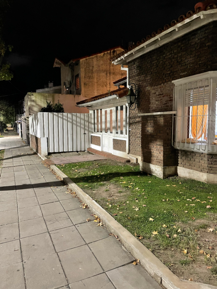 Venta Casa La Lucila 5 ambientes