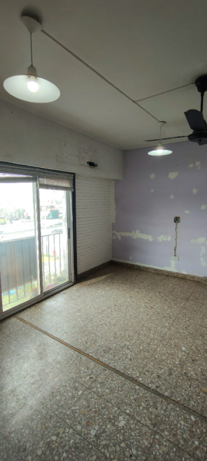 Venta Departamento 2 ambientes Ciudadela