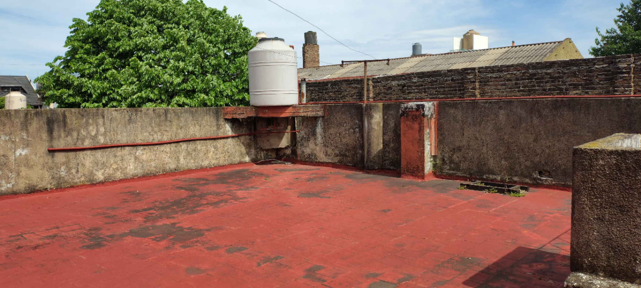 VENTA CASA LOMAS DEL MIRADOR 4 AMBIENTES