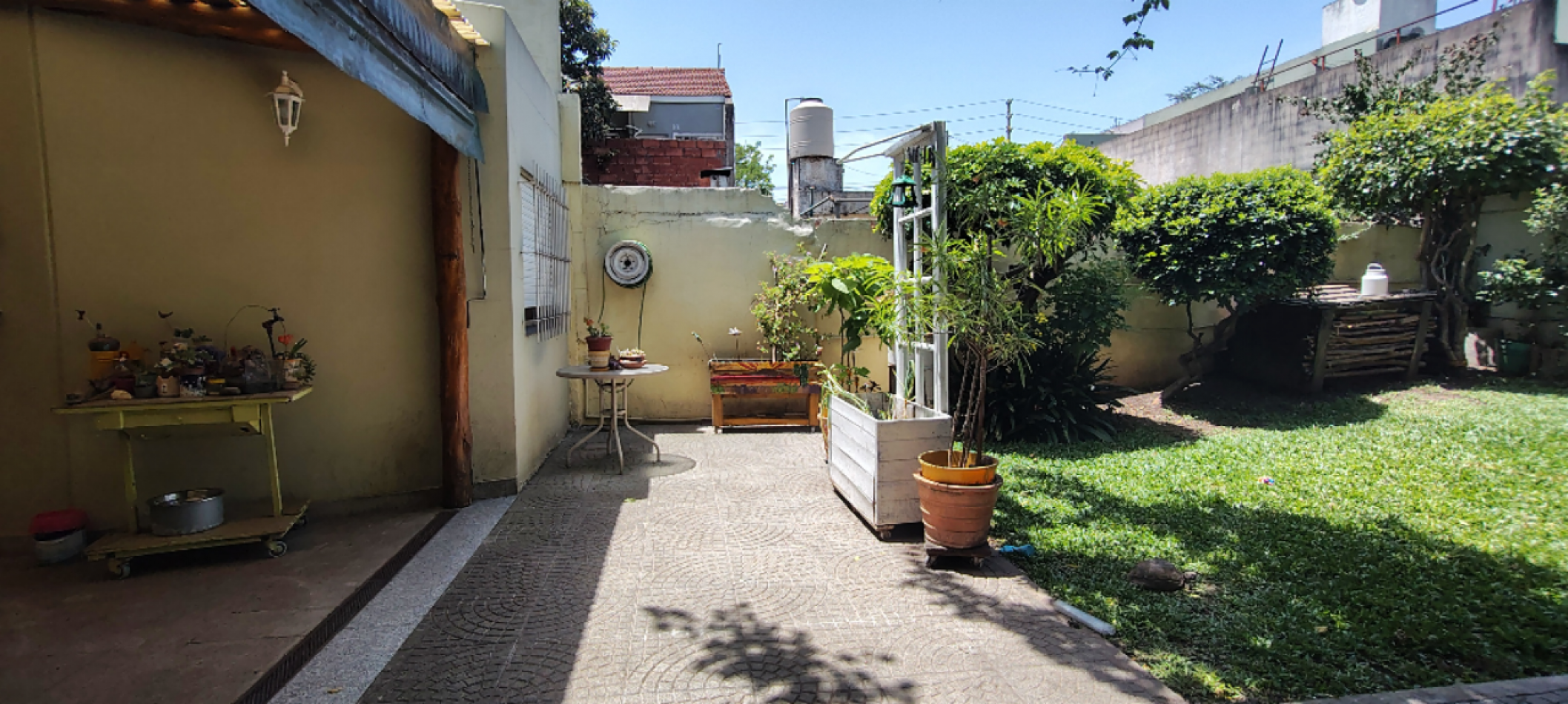 VENTA CASA EL PALOMAR 5 AMBIENTES 