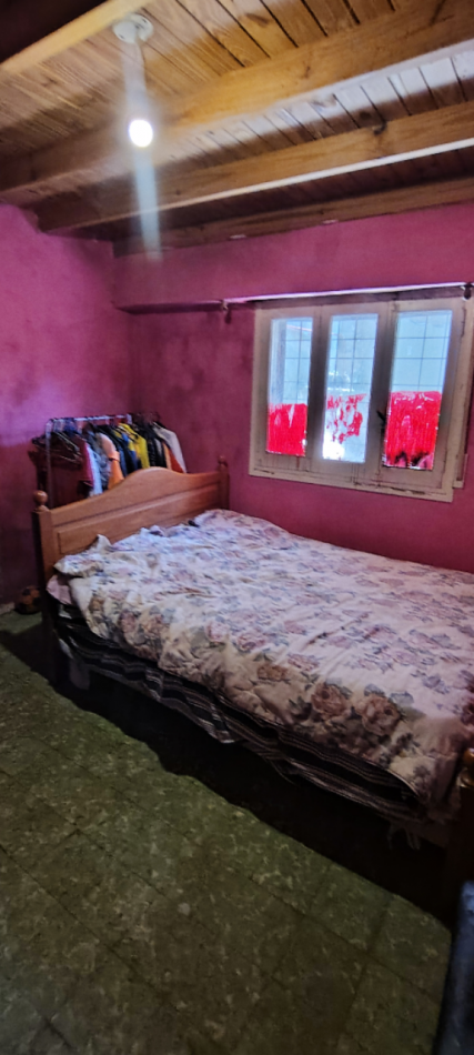 VENTA CASA A RECICLAR CON COCHERA LA TABLADA 4 AMBIENTES 