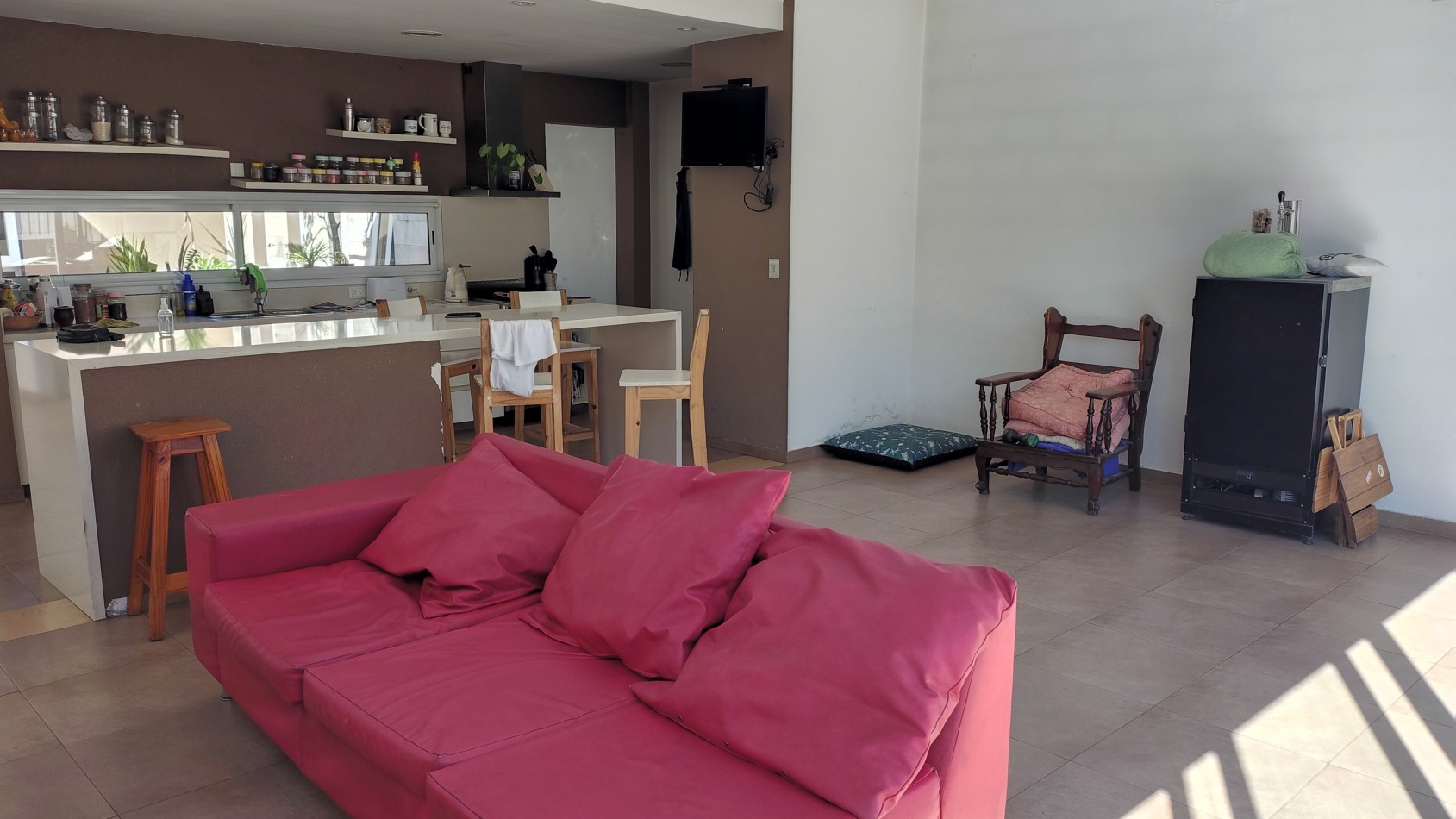 VENTA CASA CIUDADELA SUR 5 AMBIENTES CON PILETA Y COCHERAS Y/O DEPOSITO