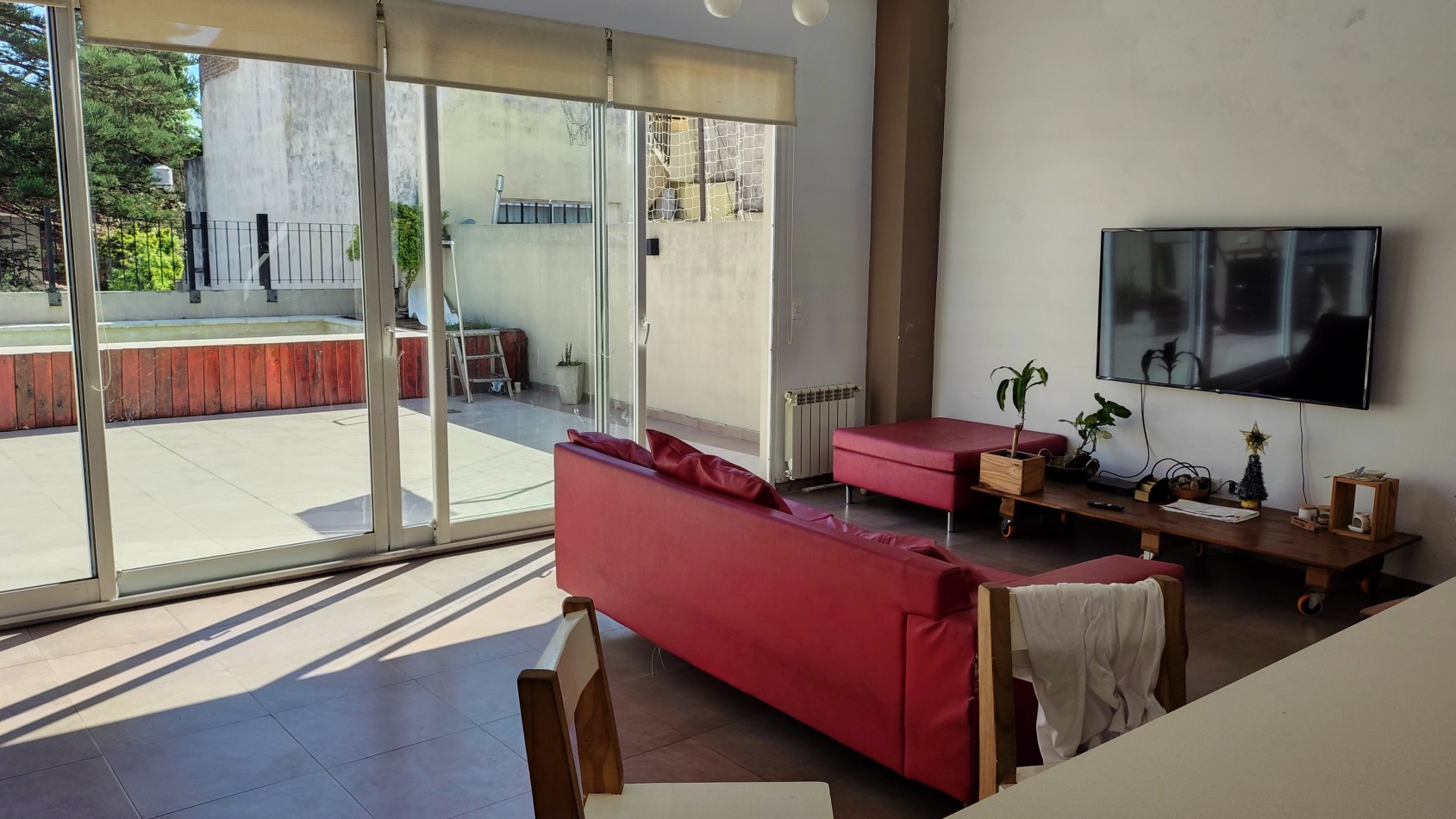 VENTA CASA CIUDADELA SUR 5 AMBIENTES CON PILETA Y COCHERAS Y/O DEPOSITO