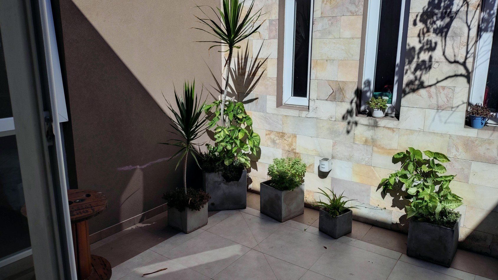 VENTA CASA CIUDADELA SUR 5 AMBIENTES CON PILETA Y COCHERAS Y/O DEPOSITO