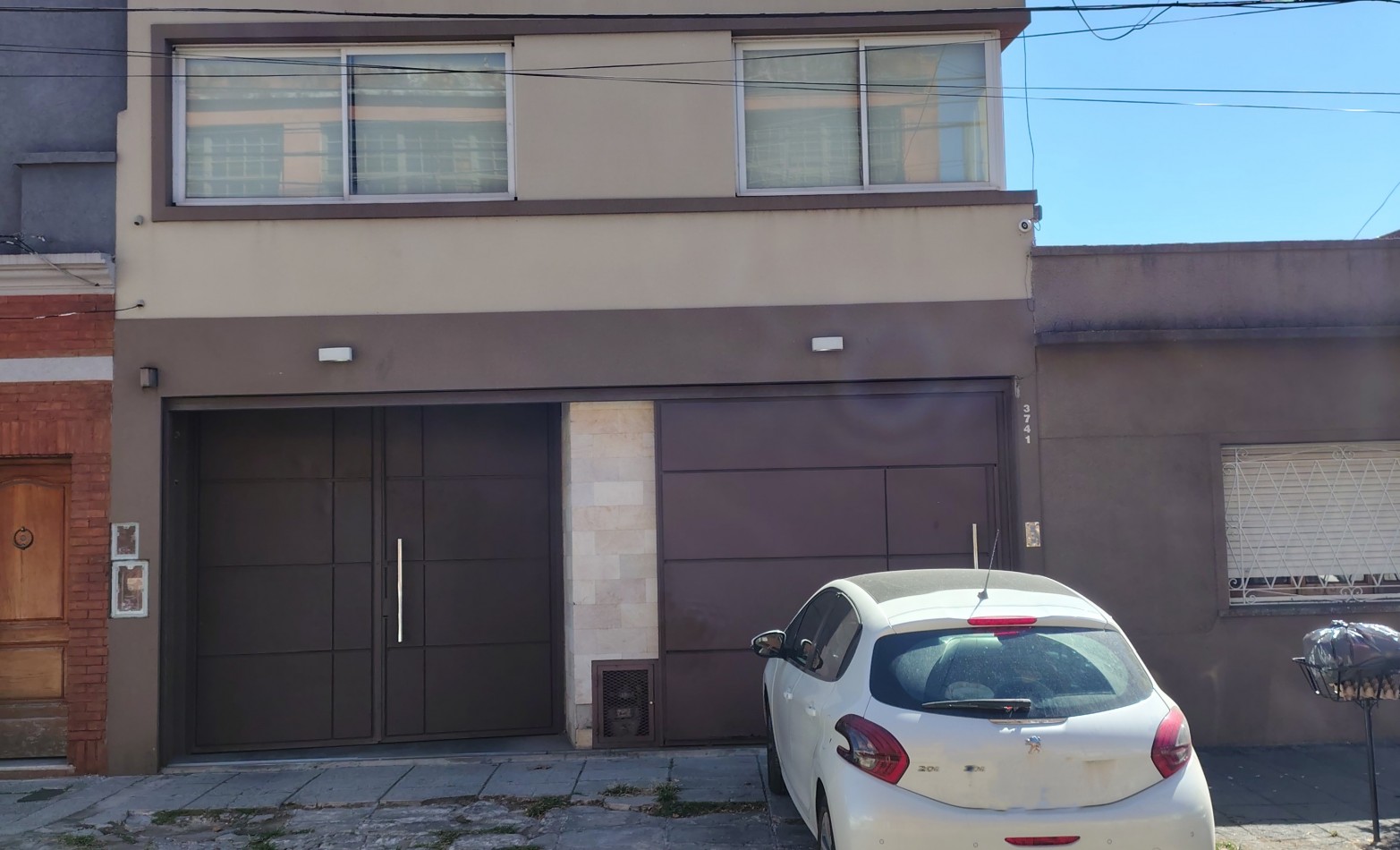 VENTA CASA CIUDADELA SUR 5 AMBIENTES CON PILETA Y COCHERAS Y/O DEPOSITO