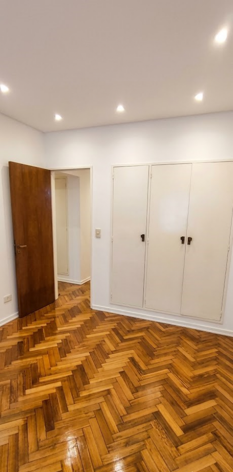 ALQUILER DEPARTAMENTO OLIVOS 4 AMBIENTES CON COCHERA