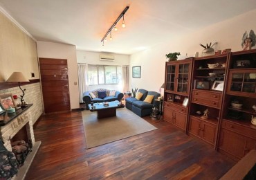 VENTA TRIPLEX PARQUE AVELLANEDA 5 AMBIENTES CON PATIO/ APTO CREDITO