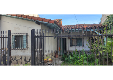 CASA A RECICLAR