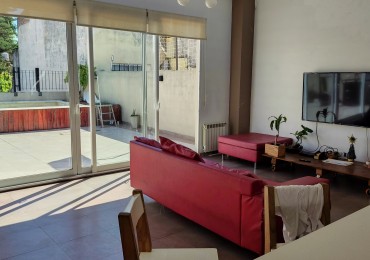 VENTA CASA CIUDADELA SUR 5 AMBIENTES CON PILETA Y COCHERAS Y/O DEPOSITO